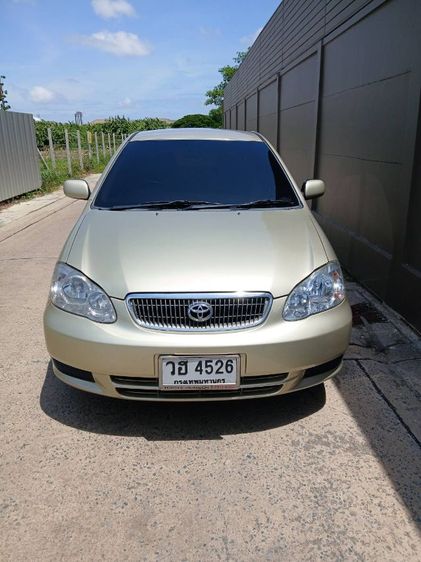 รถ Toyota Altis 1.6 E สี ทอง
