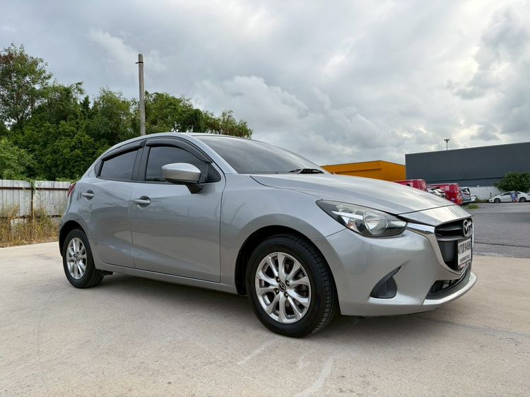 รถ Mazda Mazda 2 1.5 XD Sports High Connect สี เทา