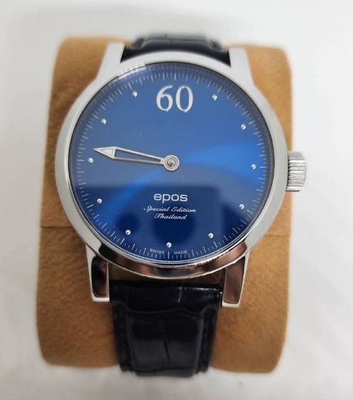 💙💙✨ EPOS Swiss Made – Special Edition Thailand หน้าปัดน้ำเงิน Sunburst สวยหรูมาก
นาฬิกา Swiss Made แบรนด์ EPOS 
