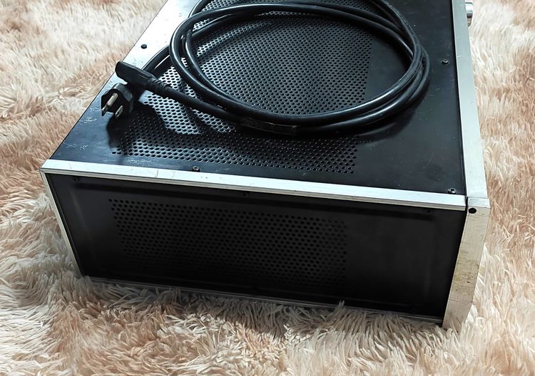 ขายเพาเวอร์แอมป์ Accuphase P-250 รูปที่ 2