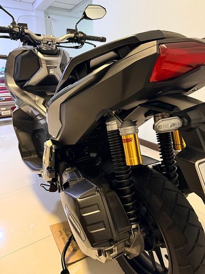 Honda ADV150 ปี 2021 สีบรอนซ์เทา รูปที่ 7