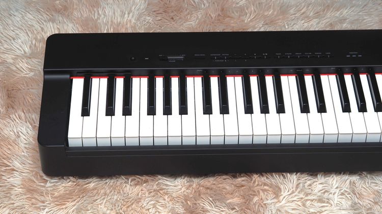 Yamaha P-225 รูปที่ 2