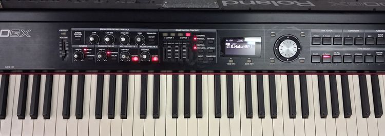 Roland RD-700GX