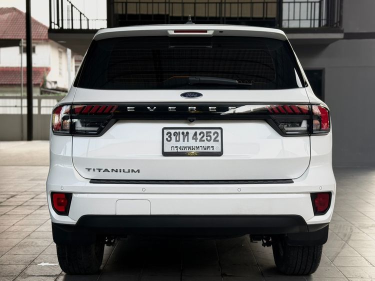 Ford Everest 2023 2.0 Titanium Plus Utility-car ดีเซล ไม่ติดแก๊ส เกียร์อัตโนมัติ ขาว รูปที่ 4
