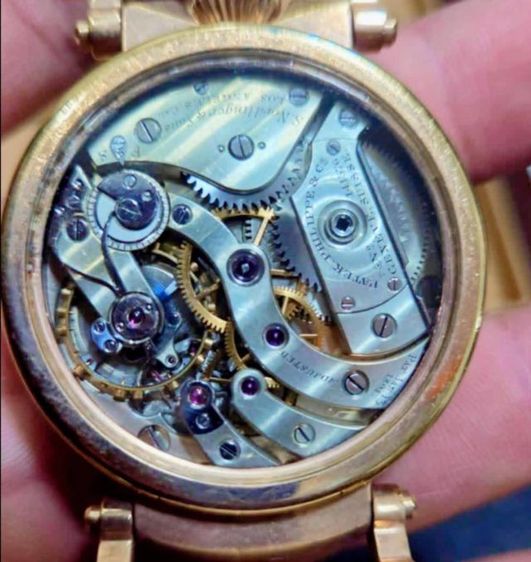 Patek Philippe Antique Pocket Watch (circa 1891)
นาฬิกาพกโบราณแท้จาก Patek Philippe
ผลิตปลายศตวรรษที่ 1 รูปที่ 7