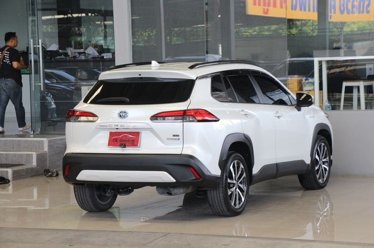 Toyota Corolla Cross 2022 1.8 Hybrid Premium Safety Utility-car ไฮบริด ไม่ติดแก๊ส เกียร์อัตโนมัติ ขาว รูปที่ 2