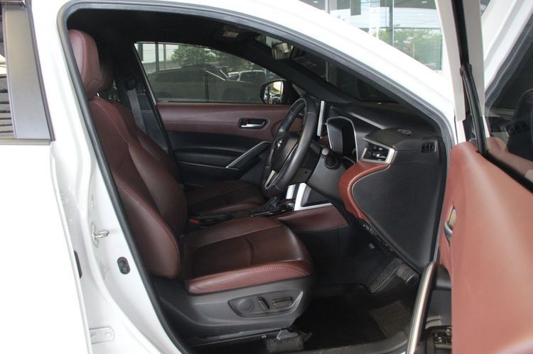 Toyota Corolla Cross 2022 1.8 Hybrid Premium Safety Utility-car ไฮบริด ไม่ติดแก๊ส เกียร์อัตโนมัติ ขาว รูปที่ 3