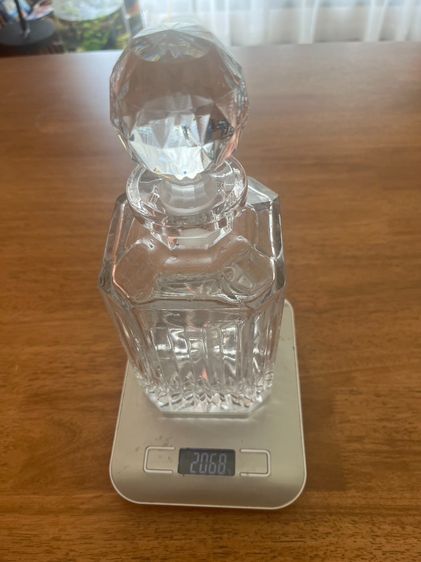 Bohemia Crystal Whisky Decanter แท้ จากเช็ก คริสตัลเจียระไนทั้งใบ