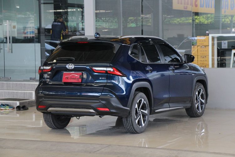 Toyota Yaris Cross 2024 1.5 HEV Premium Utility-car ไฮบริด ไม่ติดแก๊ส เกียร์อัตโนมัติ ดำ รูปที่ 2