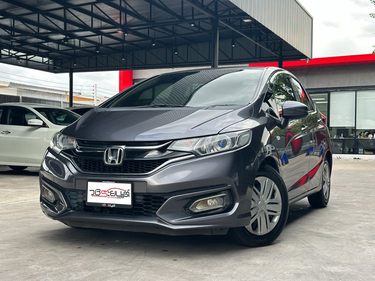 รถ Honda Jazz 1.5 S i-VTEC สี เทา