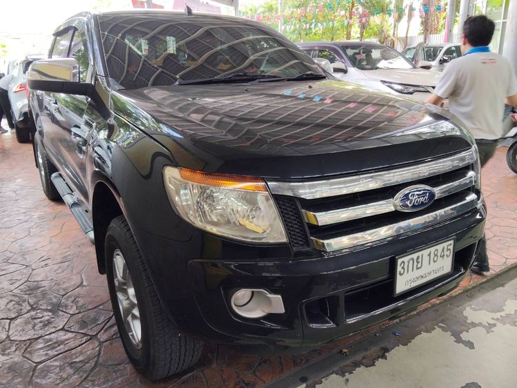 รถ Ford Ranger 2.2 Hi-Rider XLT สี ดำ