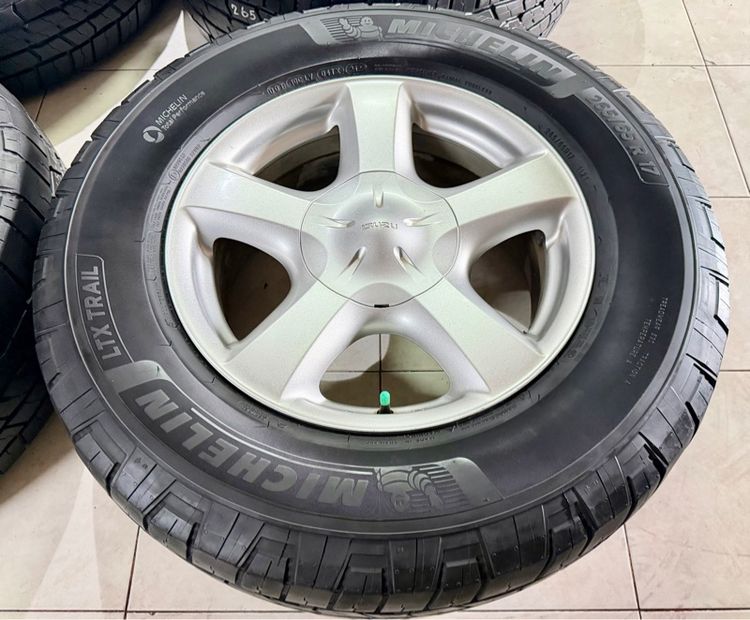 ล้อแม็กISUZUขอบ17 พร้อมยางมิลลีน265 65 17 ปี23 ครบชุด รูปที่ 8
