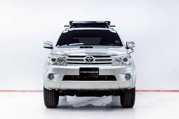 Toyota Fortuner 2009 3.0 V Utility-car ดีเซล ไม่ติดแก๊ส เกียร์อัตโนมัติ เทา รูปที่ 4