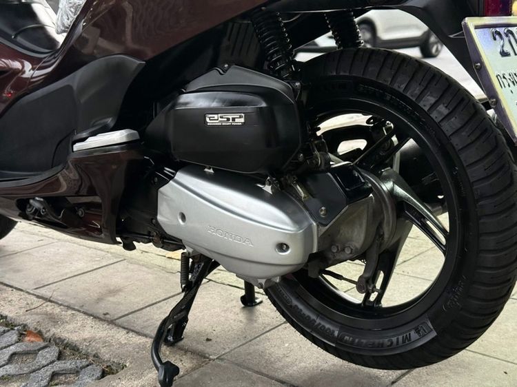 Pcx150 สีน้ำตาล-ดำ ปี 57 รถบ้านใช้เอง รูปที่ 5