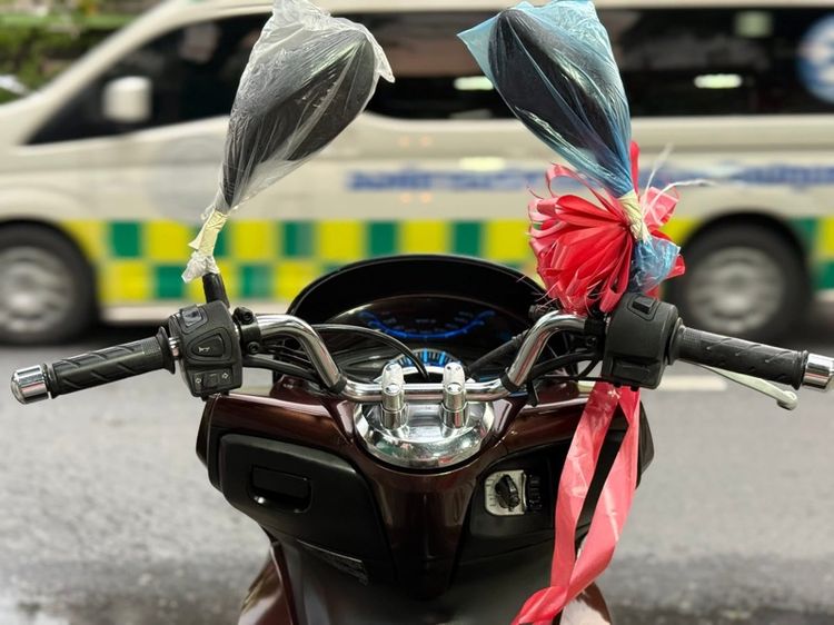 Pcx150 สีน้ำตาล-ดำ ปี 57 รถบ้านใช้เอง รูปที่ 7