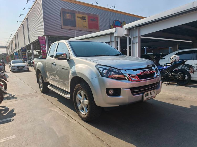 Isuzu D-MAX 2013 3.0 Hi-Lander Z Prestige Pickup ดีเซล ไม่ติดแก๊ส เกียร์ธรรมดา เทา รูปที่ 2