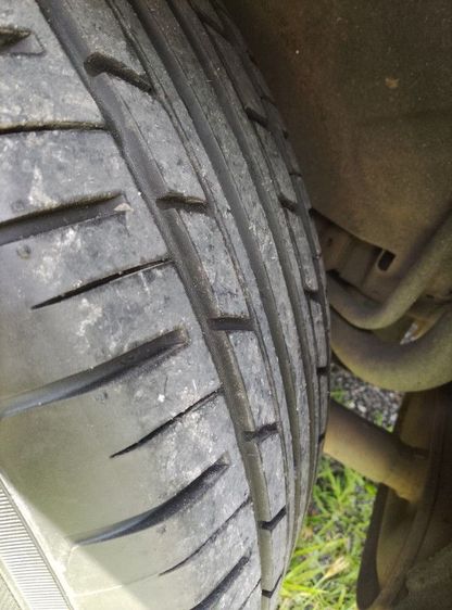 ขายยาง Alliance 215 60R16 ปี 23 รูปที่ 3