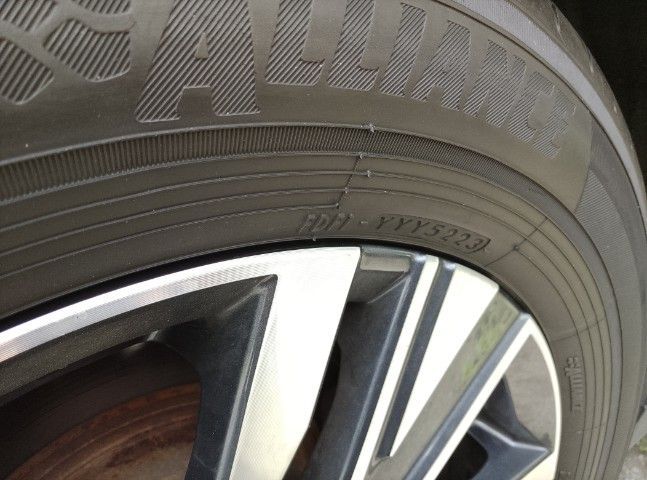 ขายยาง Alliance 215 60R16 ปี 23 รูปที่ 4