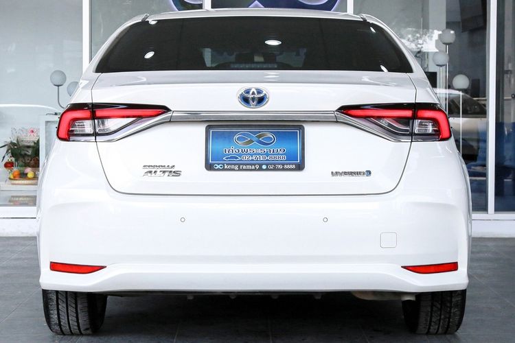 Toyota Altis 2020 1.8 Hybrid Entry Sedan ไฮบริด ไม่ติดแก๊ส เกียร์อัตโนมัติ ขาว รูปที่ 3