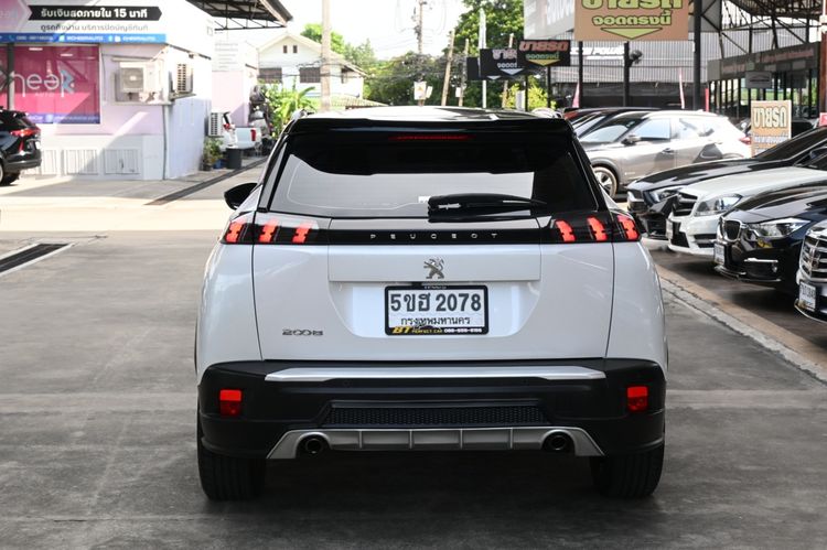 Peugeot 2008 2022 1.2 Allure Utility-car เบนซิน ไม่ติดแก๊ส เกียร์อัตโนมัติ ขาว รูปที่ 4