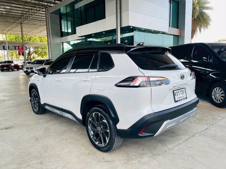 Toyota Corolla Cross 2023 1.8 HEV GR Sport Utility-car ไฮบริด เกียร์อัตโนมัติ ขาว รูปที่ 4