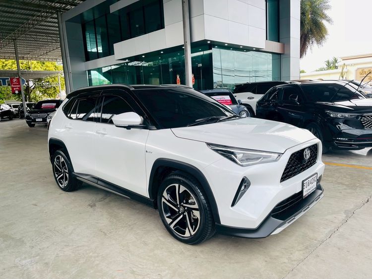 Toyota Yaris Cross 2024 1.5 HEV Premium Luxury Utility-car ไฮบริด เกียร์อัตโนมัติ ขาว รูปที่ 3