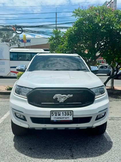 Ford Everest 2023 2.0 Bi-Turbo Titanium+ Utility-car ดีเซล เกียร์อัตโนมัติ ขาว รูปที่ 3