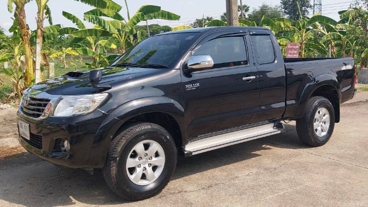 Toyota Hilux Vigo Champ 2013 Smart Cab 2.5 E VNT Prerunner Pickup ดีเซล ไม่ติดแก๊ส เกียร์ธรรมดา ดำ รูปที่ 2