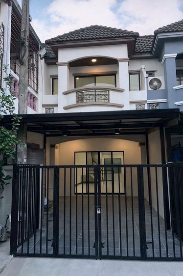 Towhome for sale ลำลูกกา 53 