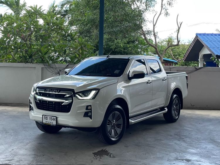 รถ Isuzu D-MAX 1.9 Hi-Lander Z สี ขาว