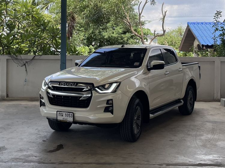 รถ Isuzu D-MAX 1.9 Hi-Lander Z สี ขาว