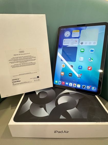 Ipad Air 5  256Gb  wifi สุขภาพแบต 84