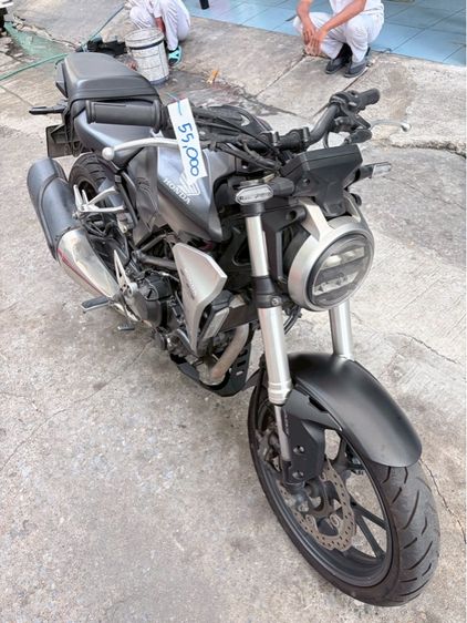 Honda CB300R รูปที่ 2