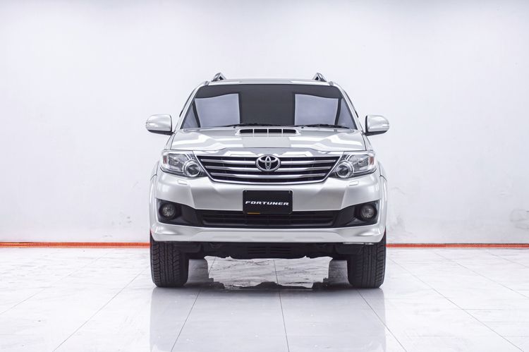 Toyota Fortuner 2013 3.0 V 4WD Utility-car ดีเซล ไม่ติดแก๊ส เกียร์อัตโนมัติ เทา รูปที่ 4