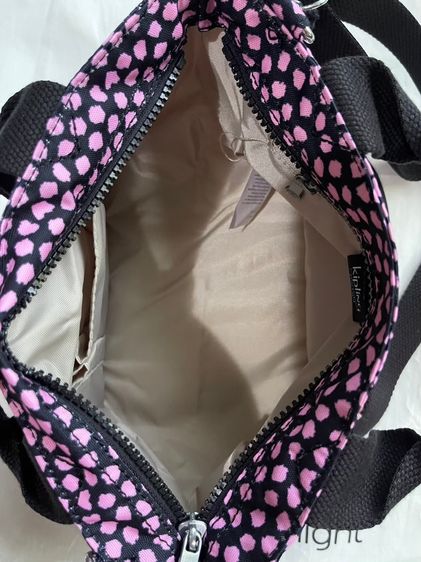พร้อมส่ง ของแท้ค่ะ💯🐒 กระเป๋า Kipling sugar s ll Mini Crossbody Handbag รูปที่ 4