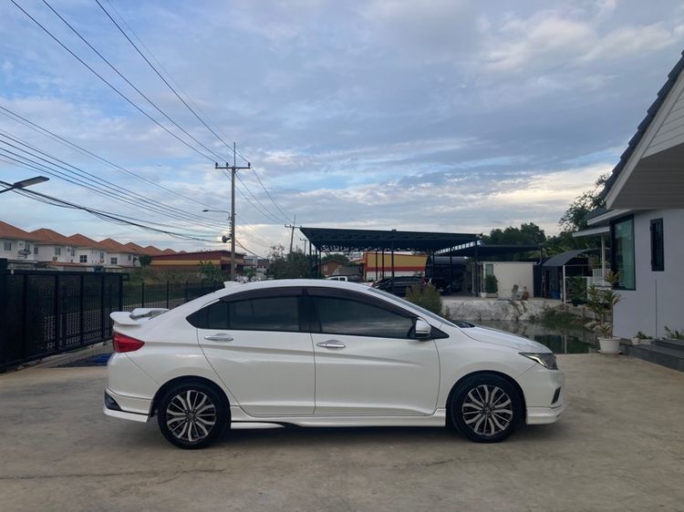 รถ Honda City 1.5 Sv i-VTEC สี ขาว