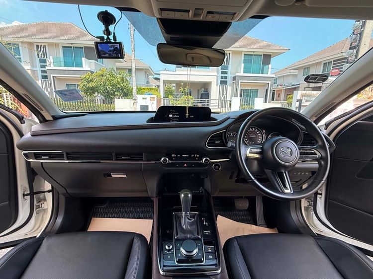 Mazda CX-30 2021 2.0 SP Sedan เบนซิน ไม่ติดแก๊ส เกียร์อัตโนมัติ ขาว รูปที่ 4