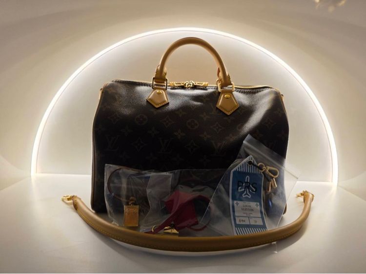 lv speedy 30 เป็นรุ่นลิมิเต็ด ใบนี้ ฝังชิพ รูปที่ 5
