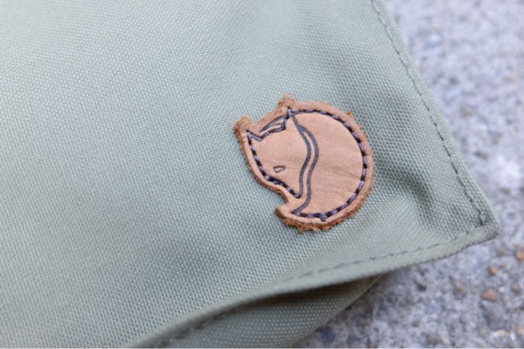 ขายกระเป๋า Fjallraven Pocket สีเขียว Cool Green ผ้า G-1000 แท้จากสวีเดน รูปที่ 6