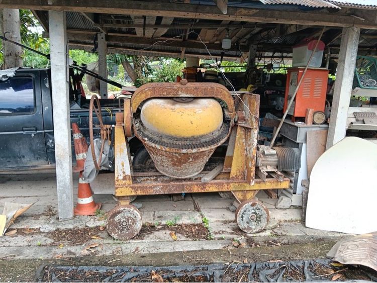  เครื่องโม่ผสมคอนกรีตแบบเฟืองรอบวง (Ring Gear Concrete Mixer)