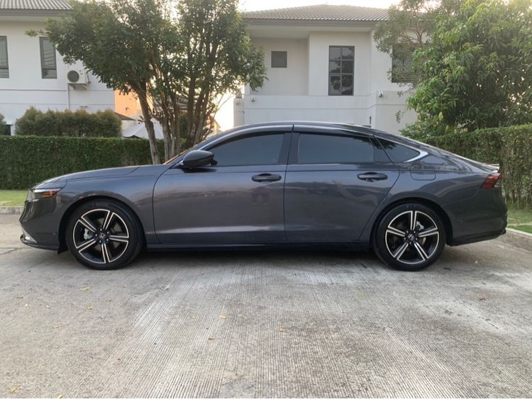 Honda Accord 2024 2.0 e:HEV RS ไฮบริด เกียร์อัตโนมัติ เทา รูปที่ 3