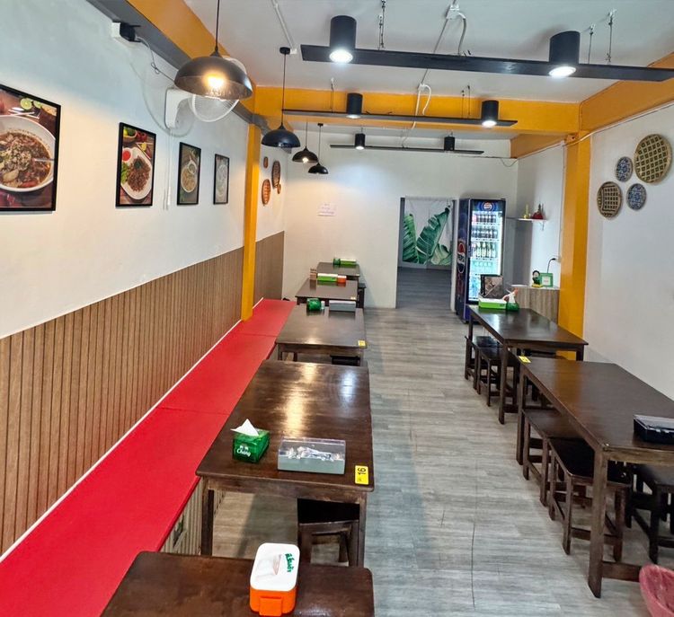 เซ้งร้านอาหาร โซนสาทร เซนต์หลุยส์ (ซอยจันทน์ 18 ทับ 7) มีออฟฟิศ คอนโด และที่พักอาศัยรอบๆ รูปที่ 2