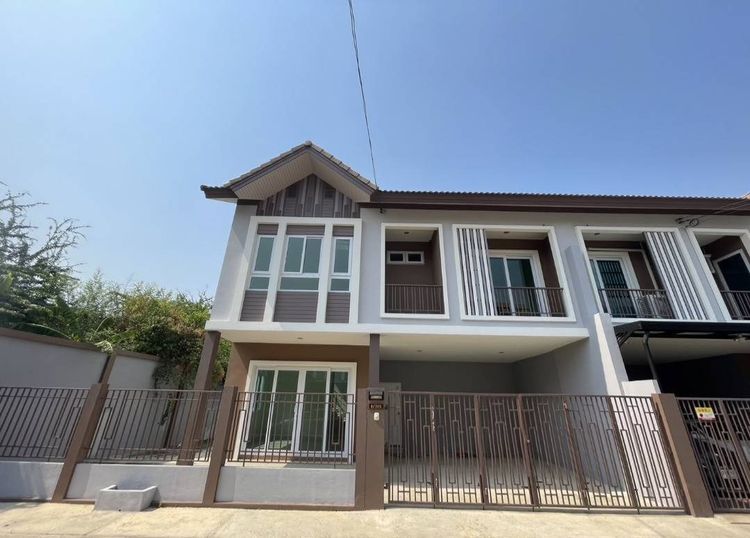 อื่นๆ ไม่มี 2022 บ้านแฝด 50ตร.วา. บ้านสุขนิเวศน์ 7 ประชาอุทิศ 75-สุขสวัสดิ์ 66 (บ้านใหม่ไม่เคยเข้าอยู่) -เจ้าของขายเอง