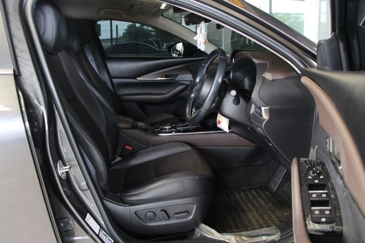 Mazda CX-30 2024 2.0 C Utility-car เบนซิน ไม่ติดแก๊ส เกียร์อัตโนมัติ เทา รูปที่ 3