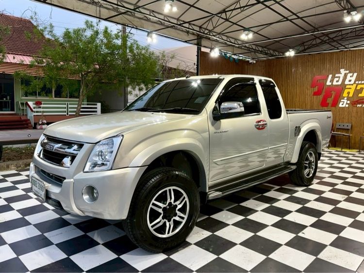Isuzu D-MAX 2010 2.5 EX Super Platinum Pickup ดีเซล ไม่ติดแก๊ส เกียร์ธรรมดา บรอนซ์เงิน รูปที่ 2