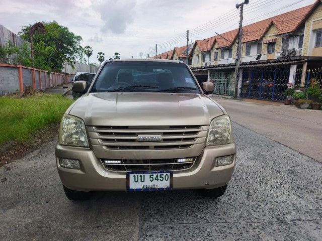 รถ Isuzu D-MAX 3.0 SLX สี น้ำตาล