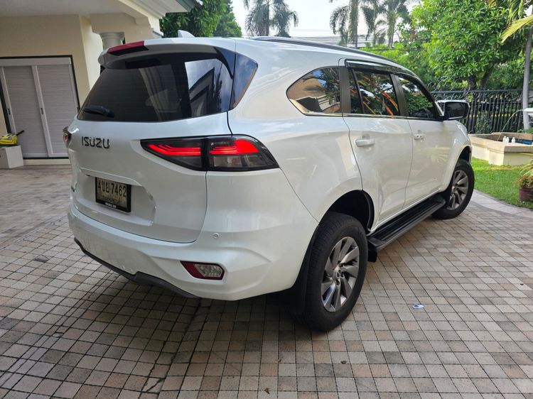 Isuzu MU-X 2023 1.9 Elegant 2WD Utility-car ดีเซล ไม่ติดแก๊ส เกียร์อัตโนมัติ ขาว รูปที่ 2