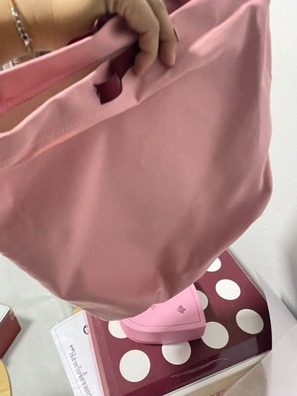 กระเป๋า Rally Loop Bag (รุ่น Valentine’s Limited สีชมพู Lover) รูปที่ 2