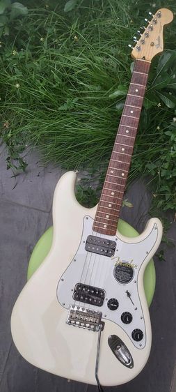 กีต้าร์ไฟฟ้า fender Stratocaster st43 hh made inJapan 