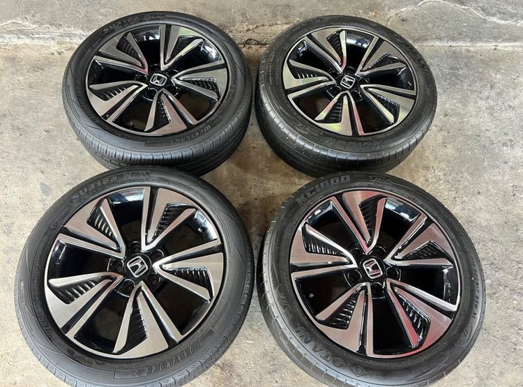 ล้อHONDA CIVIC FK  ขอบ17  พร้อมยาง 